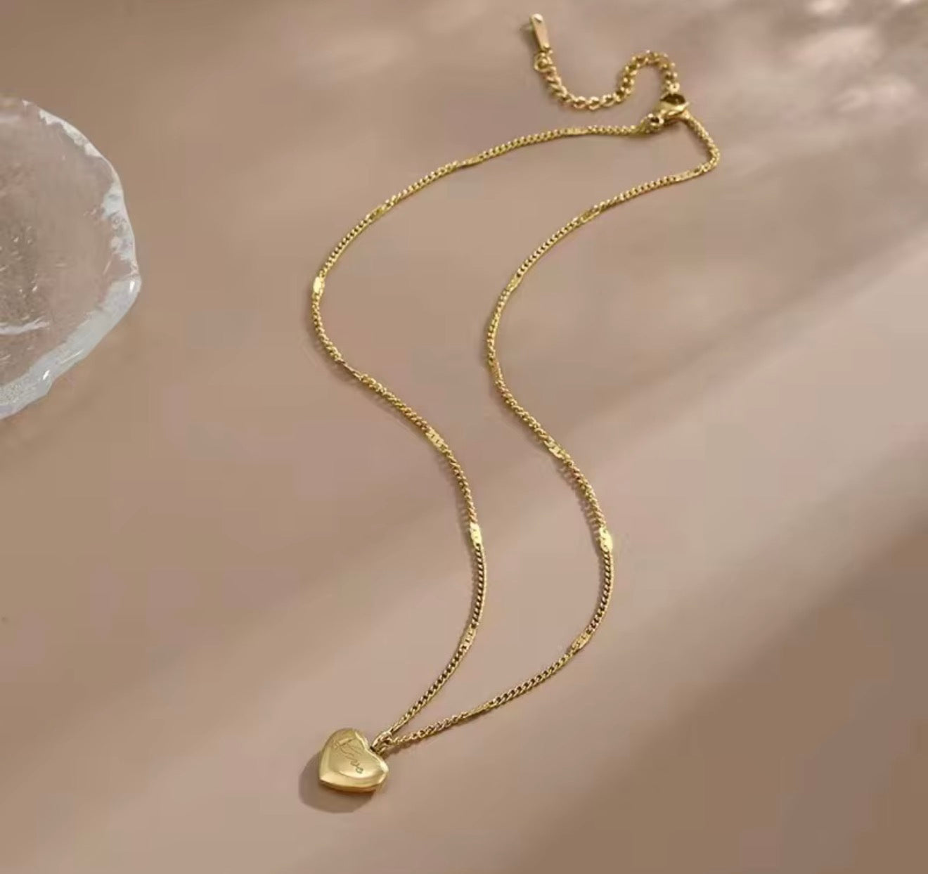 Heart Pendant Necklaces