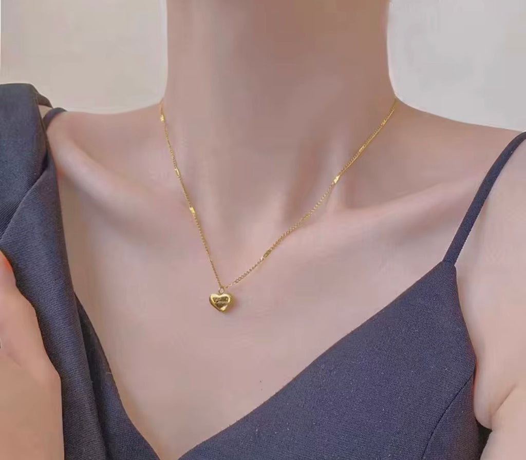Heart Pendant Necklaces